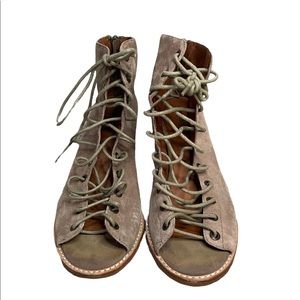 JEFFREY CAMPBELL | Lace Up Heels | Size 9